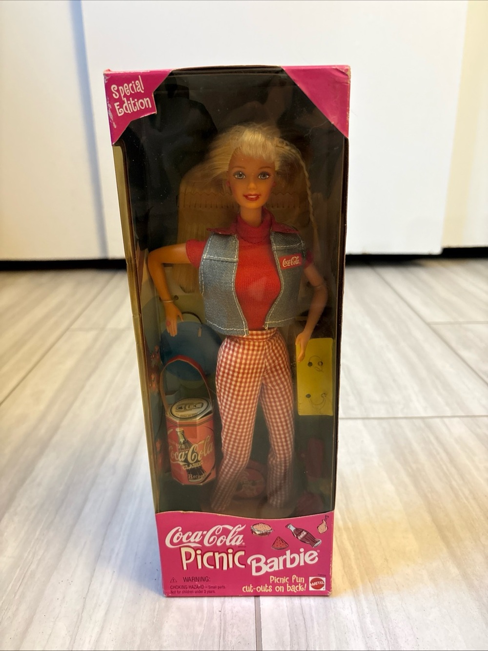 Mattel 1997 Barbie Picnic Doll Coca Cola Special Edition New in Box Vintage